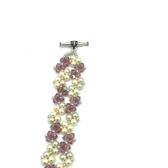 Hand Crafted Pearl and Lavender Crystal Bracelet - Picture 8 of 8